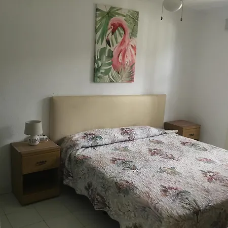 Vrijstaande Apartment